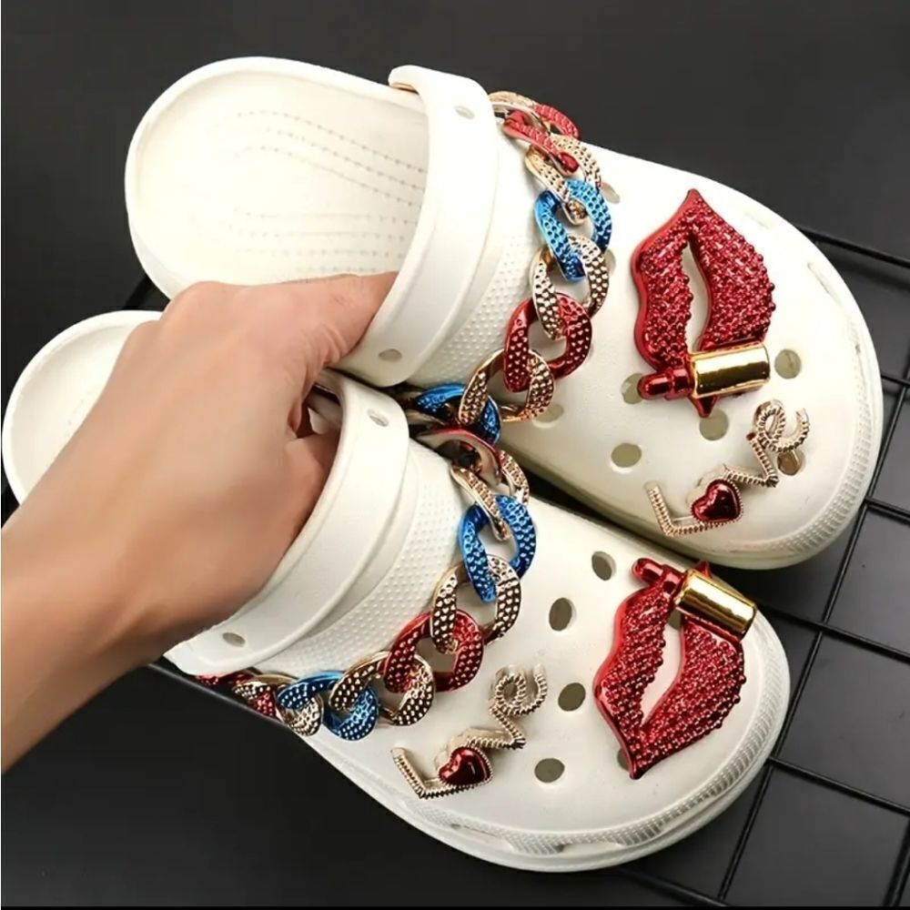 6pc. Glamour Croc Charms